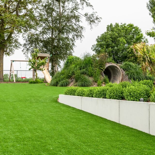 🌟 Product of the Week: Holmsley 🌟  This week, we’re shining the spotlight on Holmsley! With its luxurious 50mm pile height and ultra-dense texture, this artificial grass feels just as good as it looks. The stunning light green colour is perfect for bringing a fresh, natural vibe to your outdoor space. 🌿  And with a 10-year warranty, it's a choice you can trust!  👉 Order your sample today at namgrass.co.uk and see the difference yourself!  #ProductOfTheWeek #Namgrass #Holmsley #ArtificialGrass #GardenGoals #GreenSpaces #10YearWarranty #OrderNow #OutdoorLiving